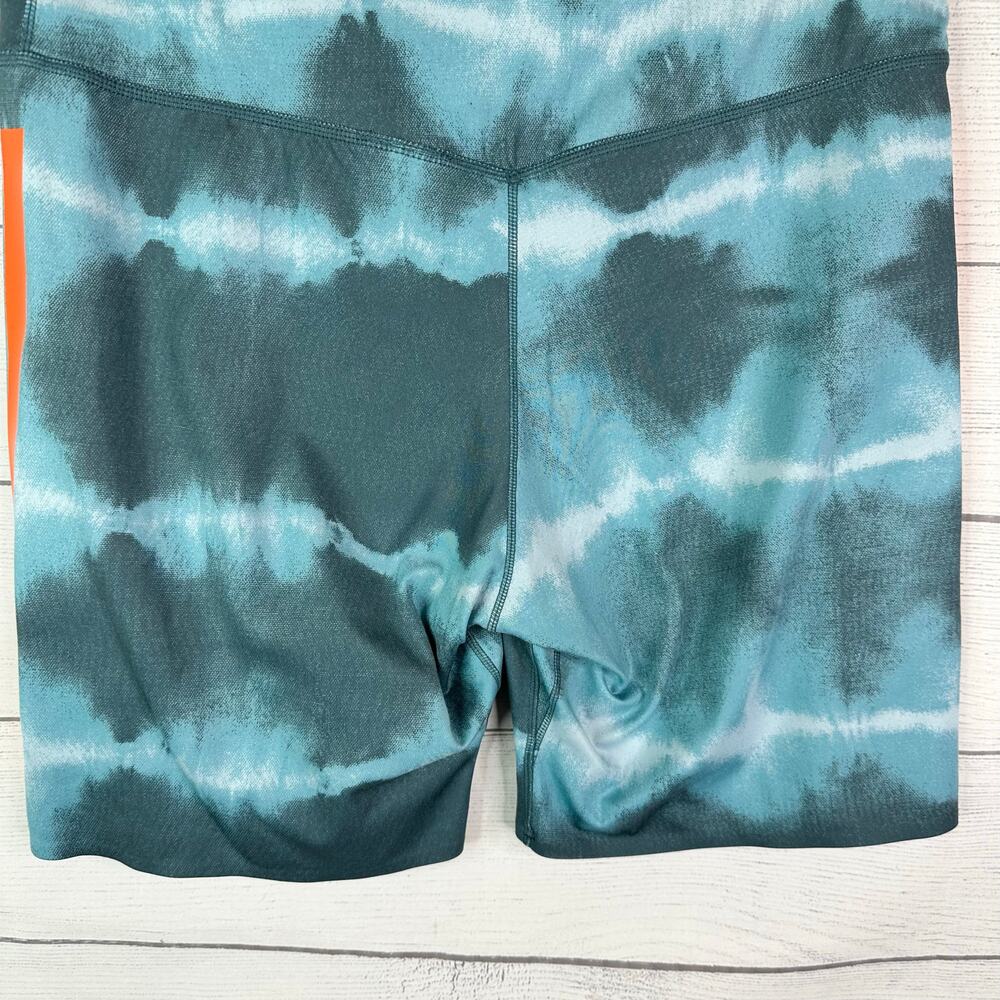 Nike One Womens size Large Dri Fit Luxe Training Shorts Blue Orange Stripe - Picture 6 of 7